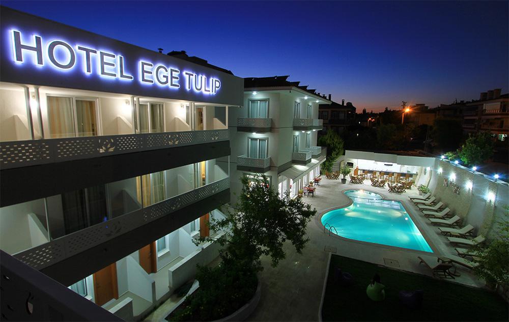 Hotel Ege Tulip Çeşme Exterior foto