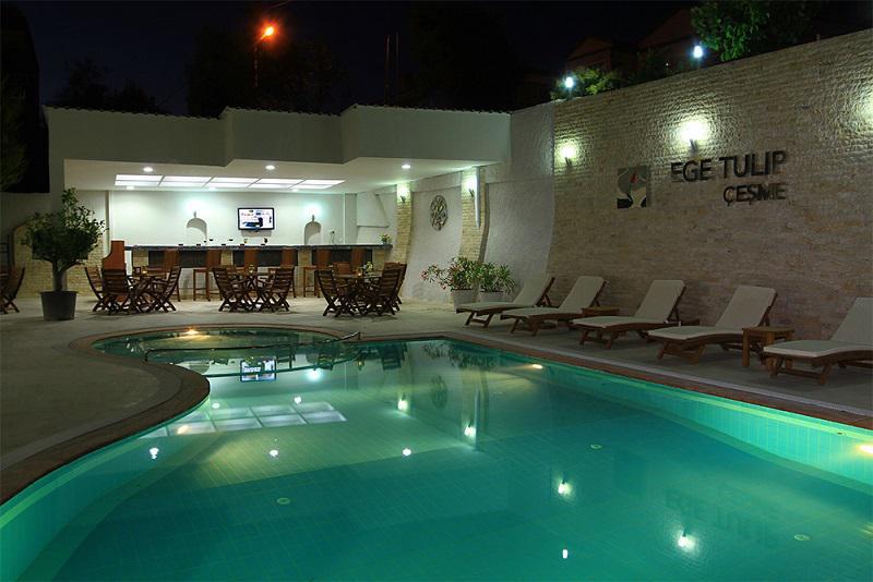 Hotel Ege Tulip Çeşme Exterior foto